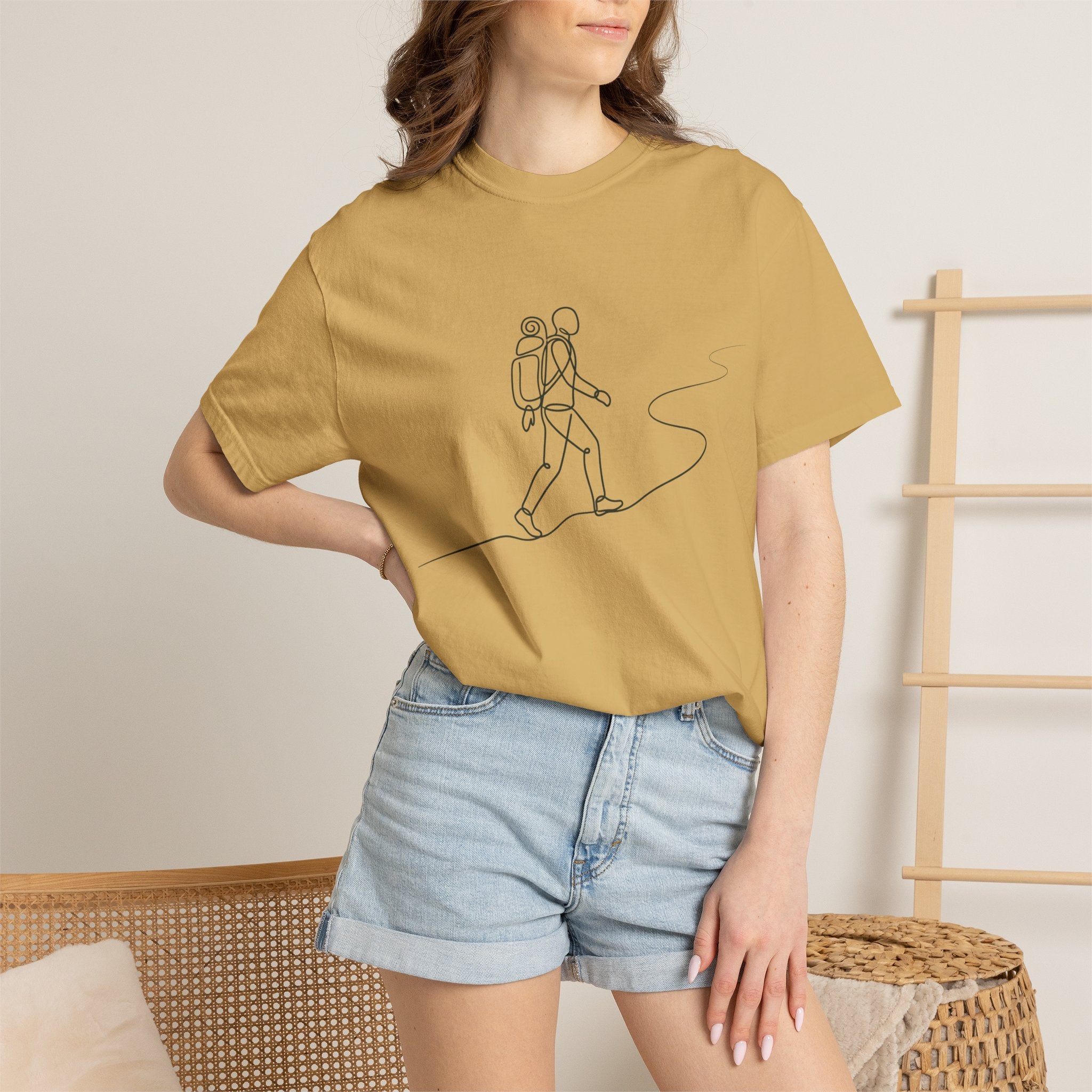 Solo Camper line art T-Shirt